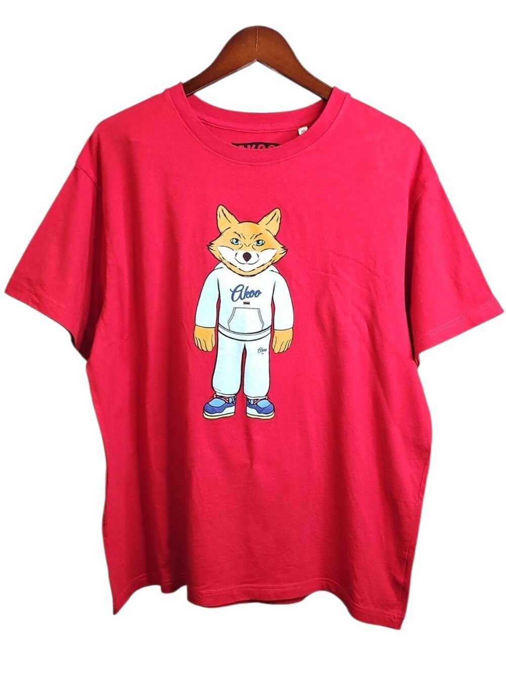 Akoo Front Graphic Shortsleeve Red Roundneck T-Shirt. Men's Size: XXL.